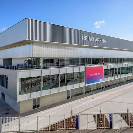 Le Cosy Champenois! Arena 아파트 *